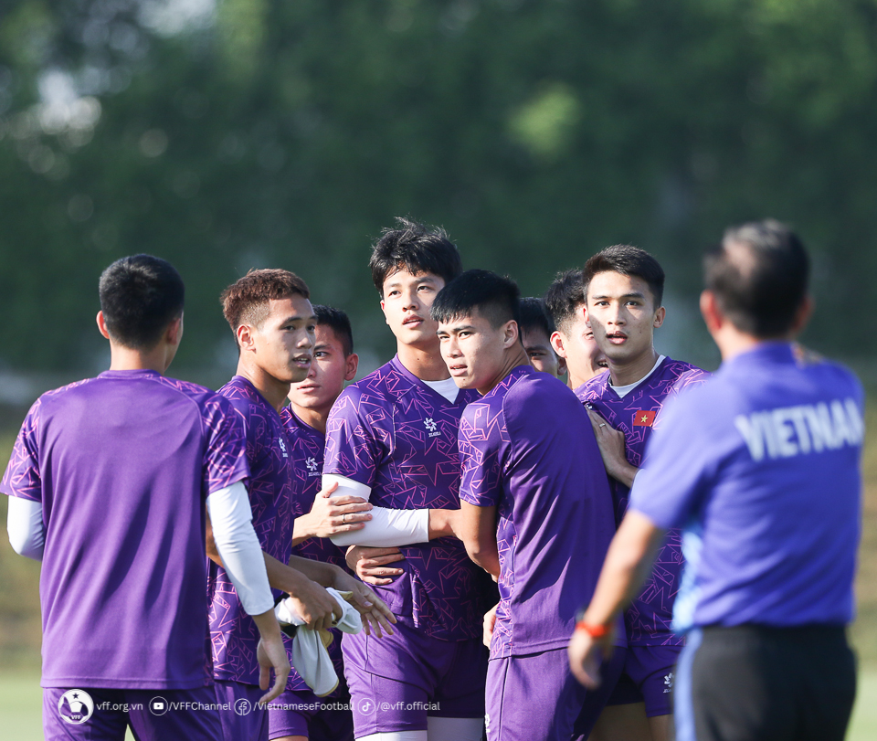 “U23 Việt Nam và Malaysia cũng chỉ ngang nhau”