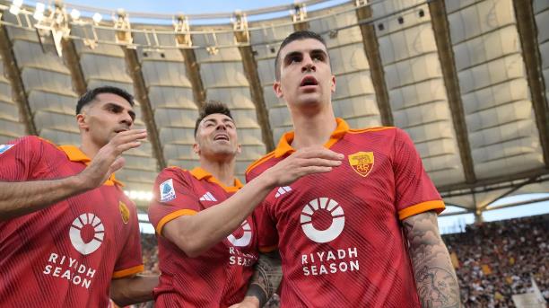 Hạ Lazio, Roma cách top 4 chỉ 2 điểm